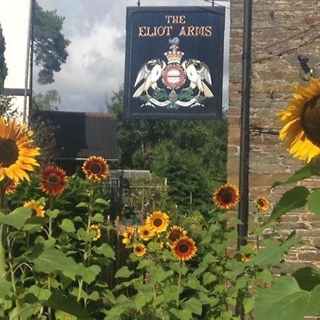 The Eliot Arms Hotel Saint Germans ภายนอก รูปภาพ